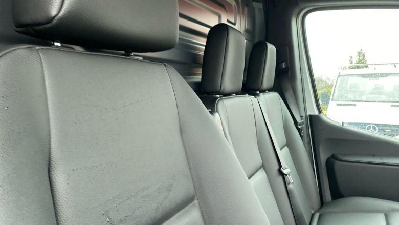 Mercedes-Benz Sprinter 315Cdi L3 Diesel Rwd 3.5t H2 Pro Van 9G-Tronic